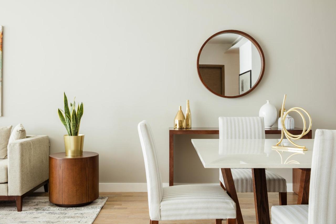 Fantastay - City Walk Apartment